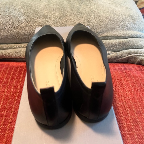 Everlane The 40-Hour Flat Black Base - Size 6.5 - Picture 5 of 7